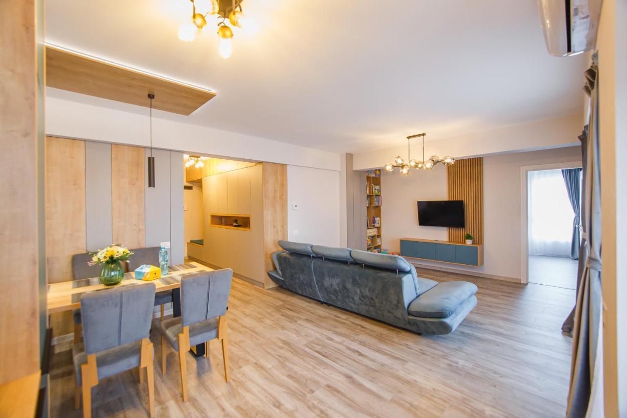 Charming Family Haven Oradea Exterior foto